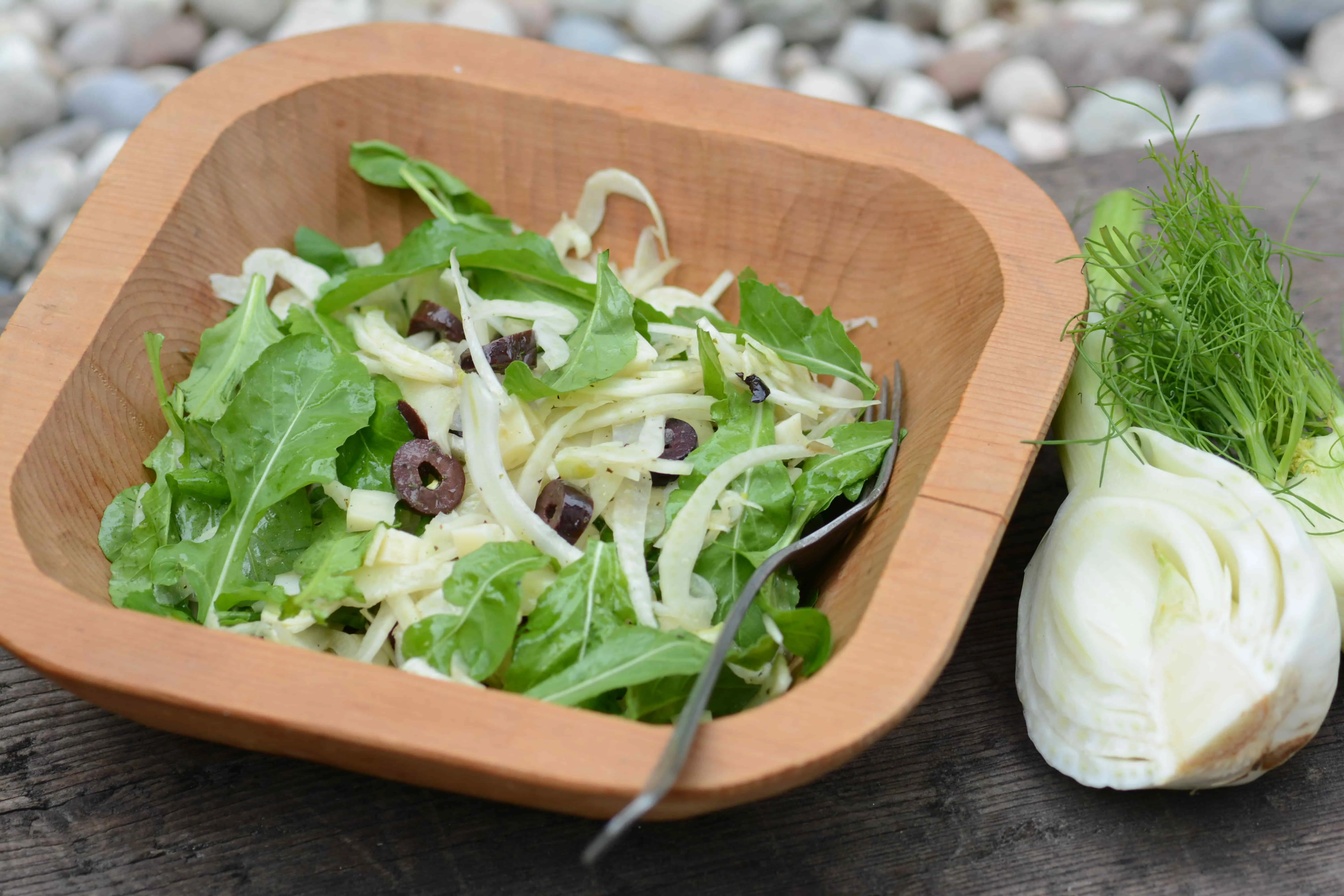 Fenchel mit Oliven und Rauke